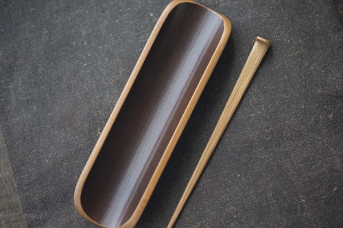 Red Bamboo Cha Ze Tea Holder and Tea Needle