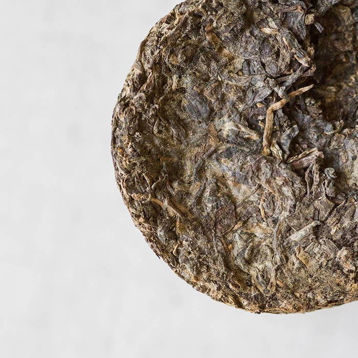 old stalk 2002 bamboo stuff raw puer 4 | BITTERLEAF TEAS