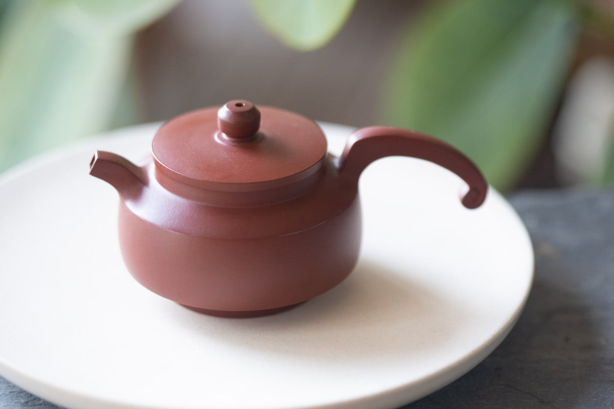 chaozhou clay swallow teapot 4 25 7 | BITTERLEAF TEAS