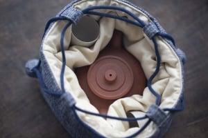 Vintage Teaware Travel Pouch