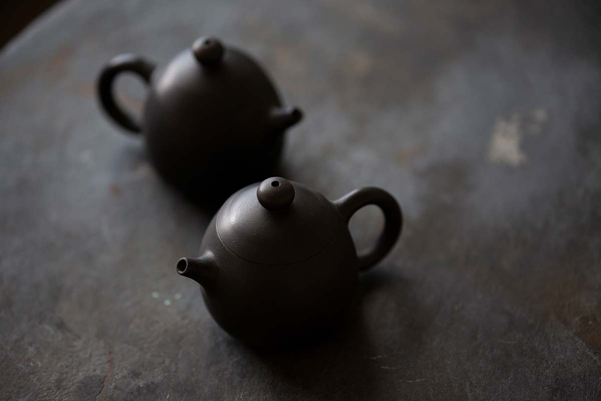 jianshui zitao mini dragon egg teapot black 10 19 1 | BITTERLEAF TEAS jianshui zitao mini dragon egg teapot black 10 19 1 | BITTERLEAF TEAS