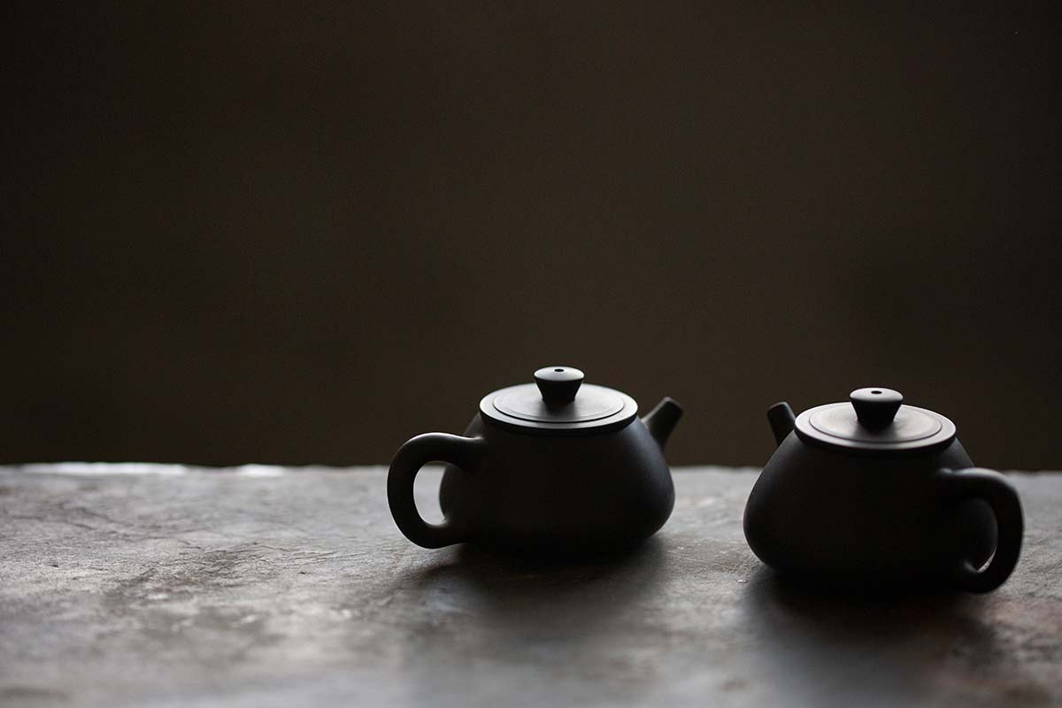jianshui zitao mini shipiao teapot black 10 19 1 | BITTERLEAF TEAS jianshui zitao mini shipiao teapot black 10 19 1 | BITTERLEAF TEAS