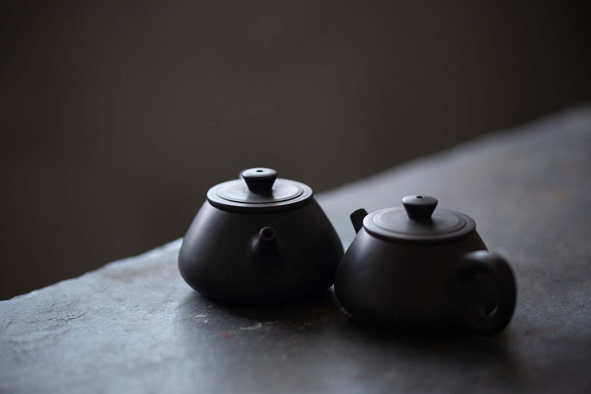 jianshui zitao mini shipiao teapot black 10 19 3 | BITTERLEAF TEAS jianshui zitao mini shipiao teapot black 10 19 3 | BITTERLEAF TEAS