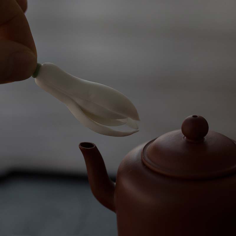 magnolia tea pet 3 | BITTERLEAF TEAS