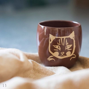Tea Meowster Jianshui Zitao Purple Clay Cat Teacup