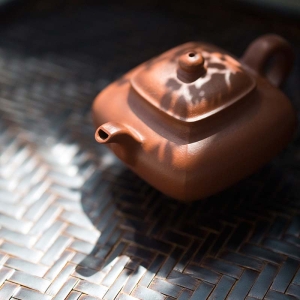 yixing-zhuni-chuanlu-teapot-5