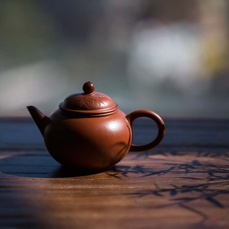 bamboo-engraved-shuiping-yixing-zisha-teapot-5