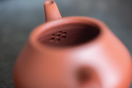Chaozhou Da Hong Pao Clay Pear Teapot - Image 10