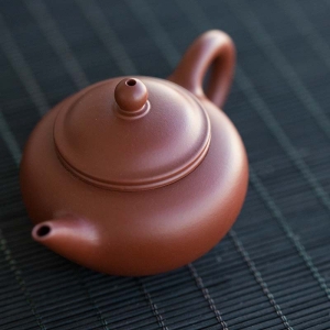 chaozhou-clay-shuiping-teapot-6