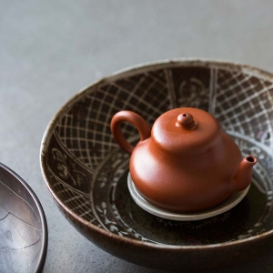 Dejun Yixing Zhuni Clay Teapot