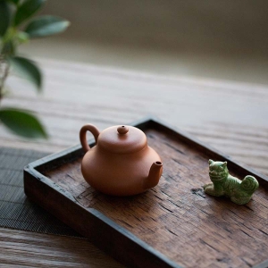 Dejun Yixing Zhuni Clay Teapot