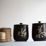 Essentials Jianshui Zitao Tong &#038; Water Jars