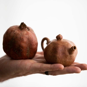 pomegranate-yixing-duanni-teapot-4