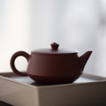 Chaozhou Da Hong Pao Clay Plinth Teapot
