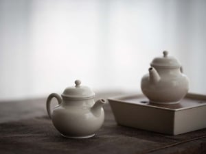 lucid teapot 7 | BITTERLEAF TEAS