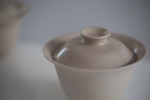 lucid-gaiwan-moon-6