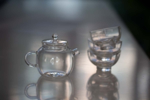 julunzhu-glass-teapot-1