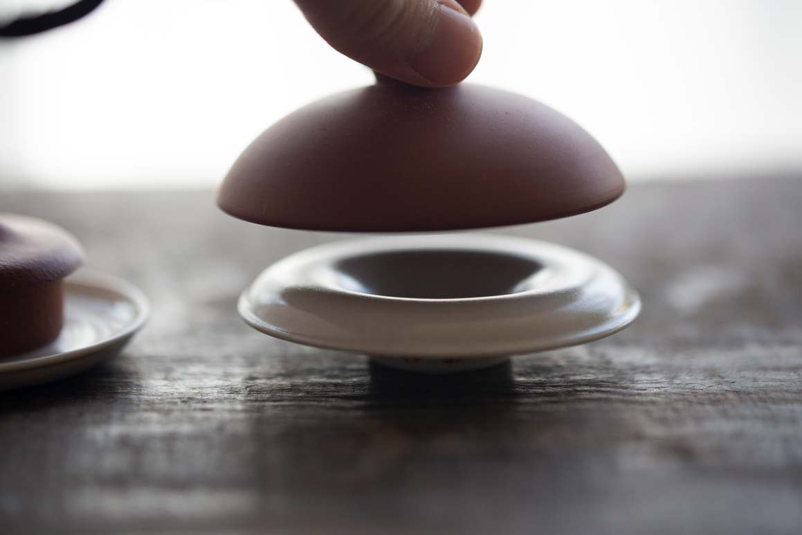 lucid double sided lid holder 6 | BITTERLEAF TEAS lucid double sided lid holder 6 | BITTERLEAF TEAS