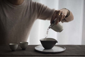 white-night-gaiwan-tall-4