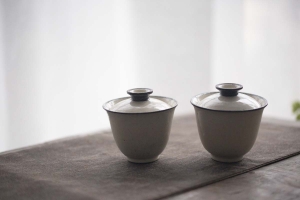 white-night-gaiwan-tall-7