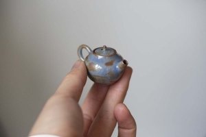 mini-teapot-tea-pet-12-21-3