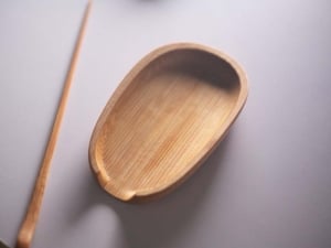 broad bamboo tea scoop 2 | BITTERLEAF TEAS