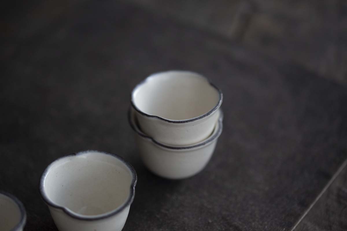 white night clover teacup 4 | BITTERLEAF TEAS white night clover teacup 4 | BITTERLEAF TEAS