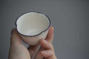white-night-clover-teacup-7