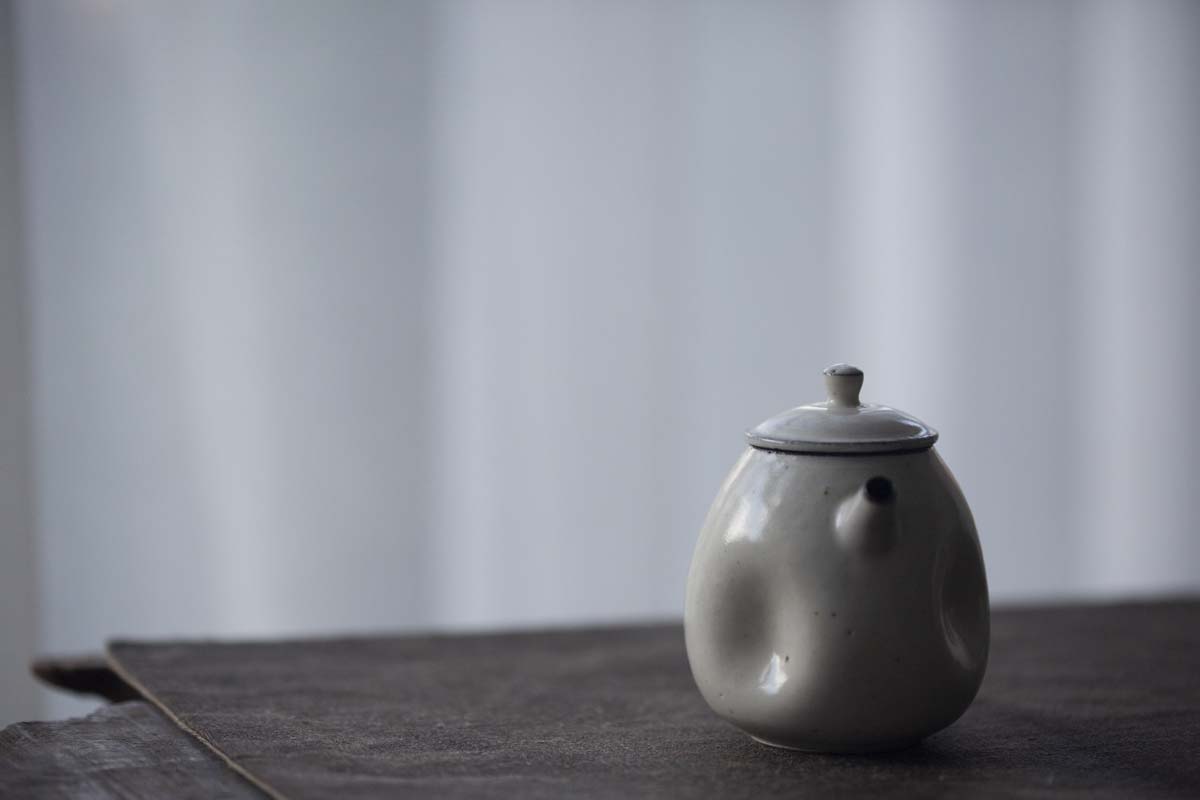 white night dimple teapot 2 | BITTERLEAF TEAS white night dimple teapot 2 | BITTERLEAF TEAS