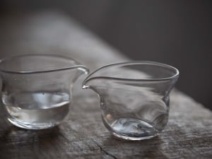 aqua glass gongdaobei 11 | BITTERLEAF TEAS