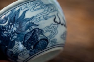 qinghua-handpainted-zhongkui-teacup-4