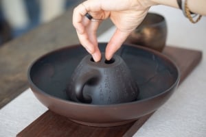 niugai-shipiao-yixing-zisha-teapot-12