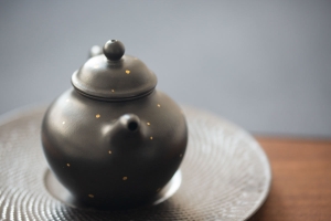 qiushui-huanyuan-zhuni-yixing-zisha-teapot-3