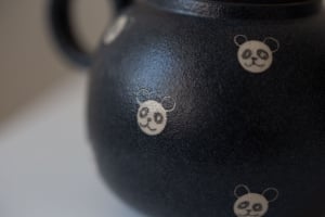 guangs-sketchbook-sm-panda-dot-round-teapot-4