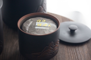 Peak 357+ Jianshui Zitao Tong Tea Jar