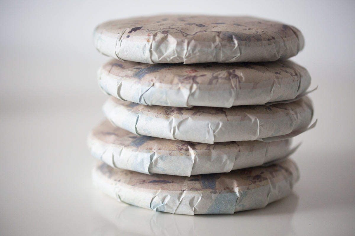 natural habitat 2022 huazhuliangzi raw puer 3 | BITTERLEAF TEAS