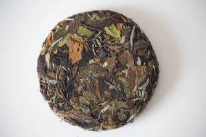 the-pleasure-is-all-mine-nannuo-white-tea-5