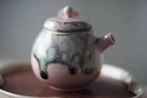 1001 Teapots - Teapot #381
