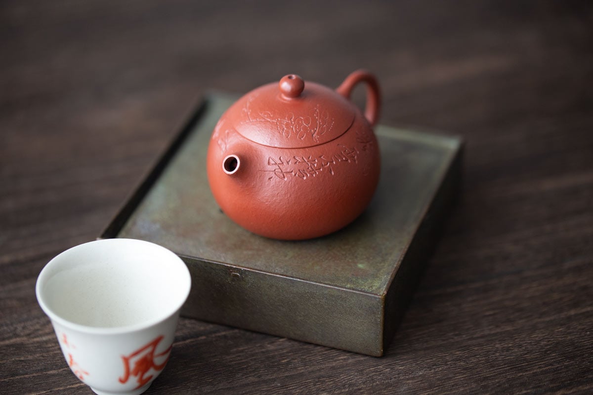 xiaomeihua-xishi-yixing-zhuni-clay-teapot-13