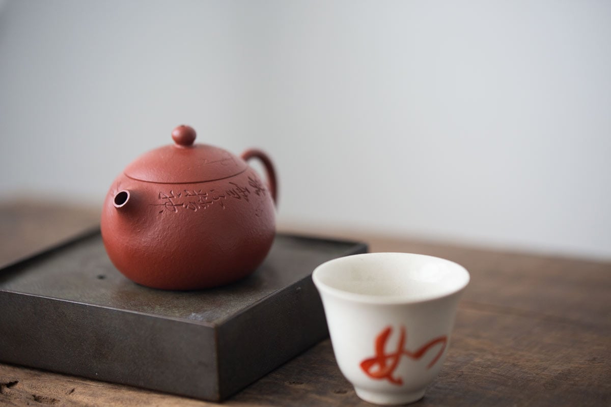 xiaomeihua-xishi-yixing-zhuni-clay-teapot-5