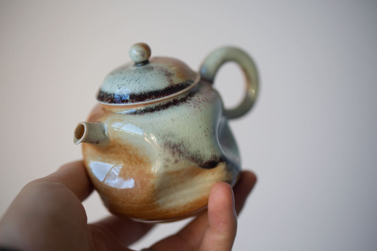 1001-teapots-406-7