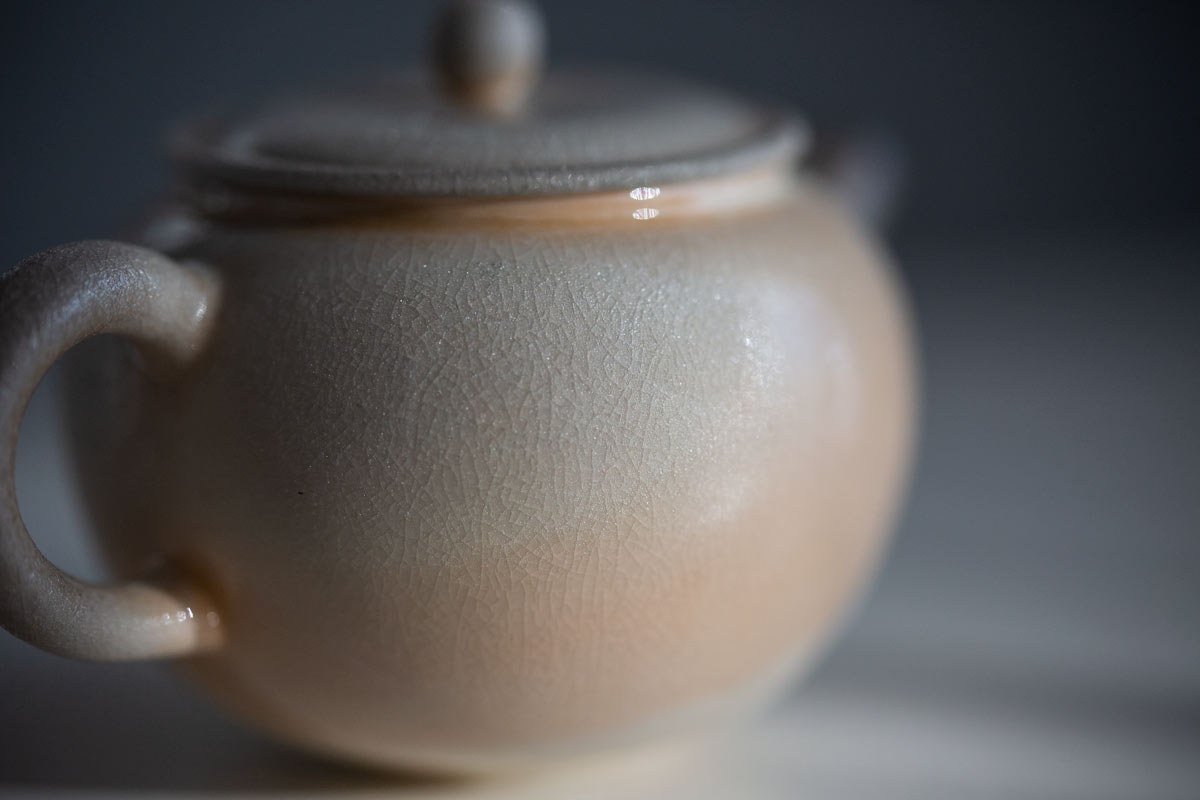 aurora-wood-fired-yuan-teapot-17