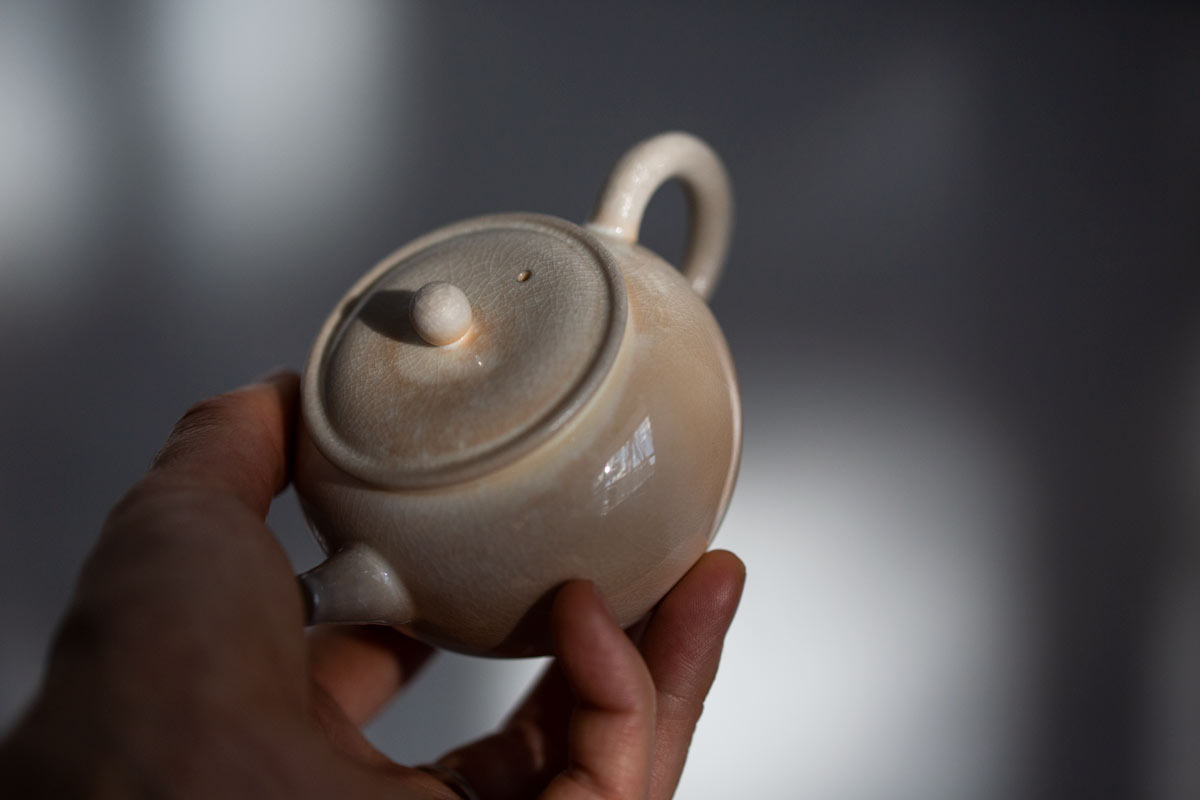 aurora-wood-fired-yuan-teapot-20