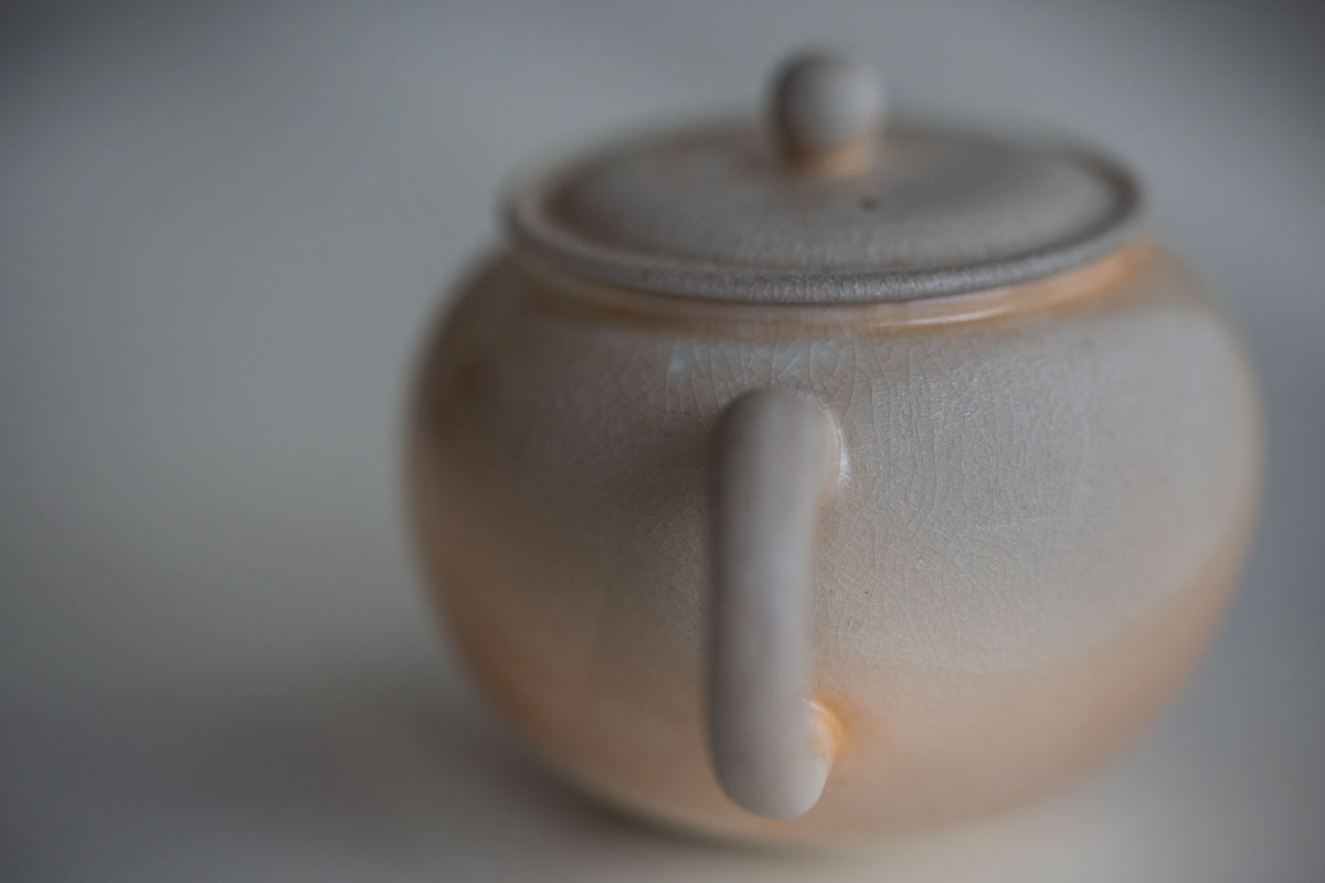 aurora-wood-fired-yuan-teapot-4