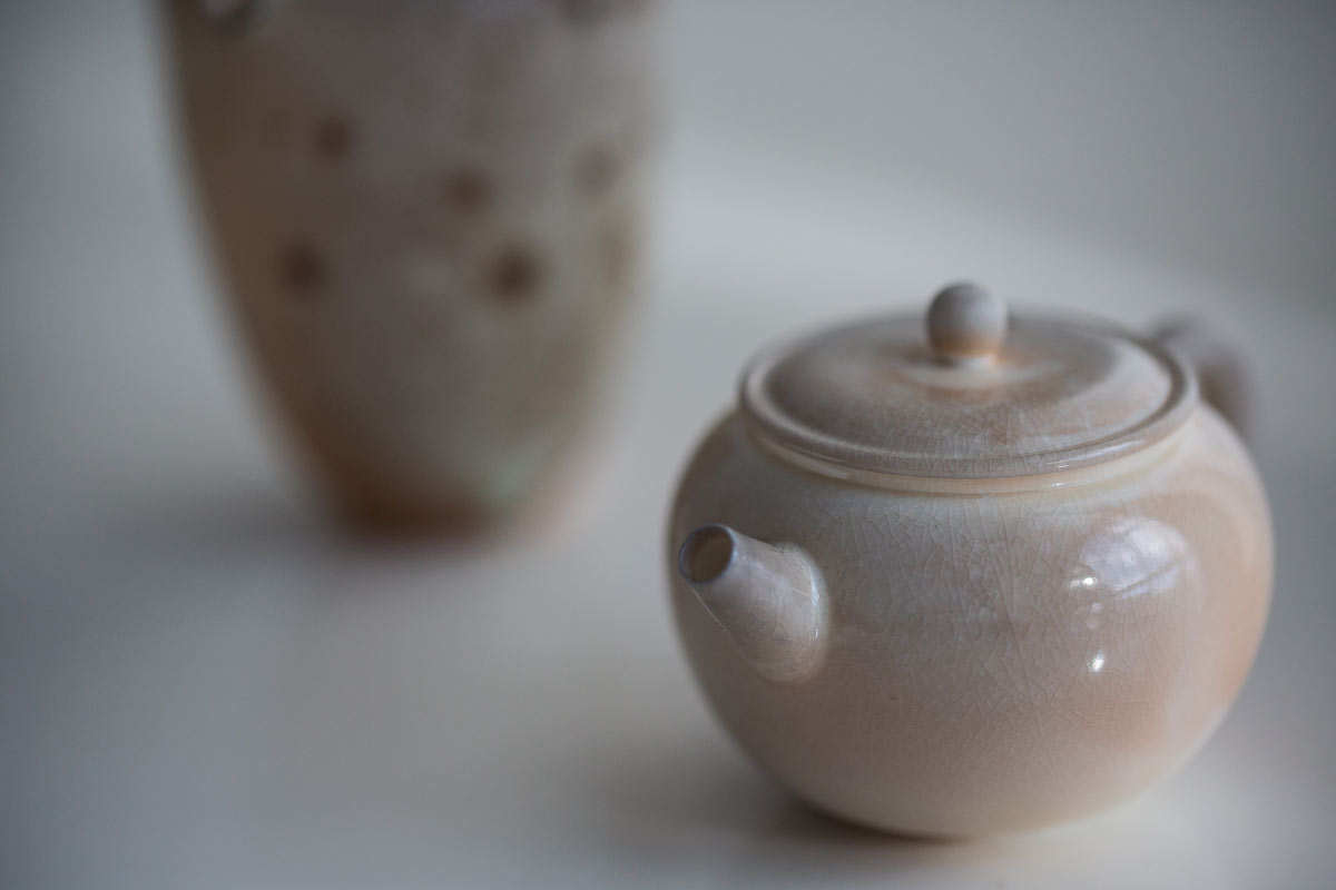 aurora-wood-fired-yuan-teapot-6