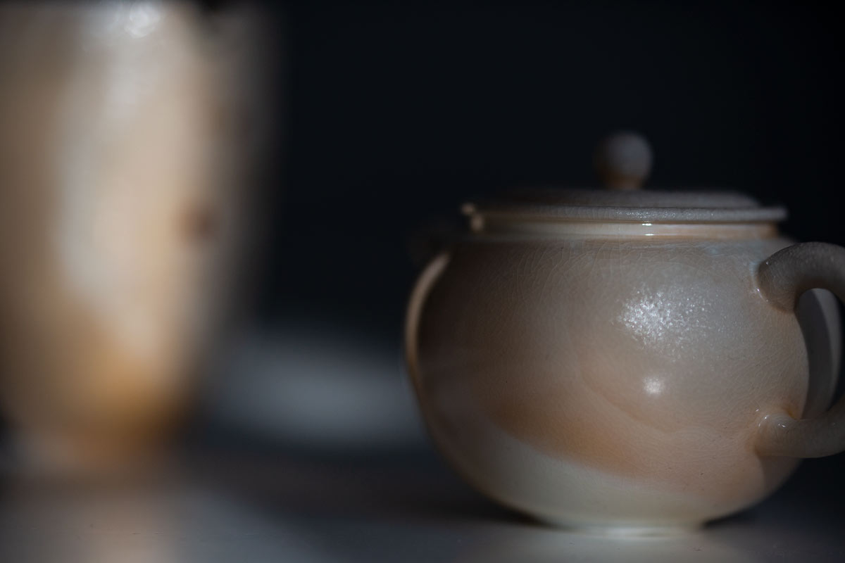 aurora-wood-fired-yuan-teapot-7