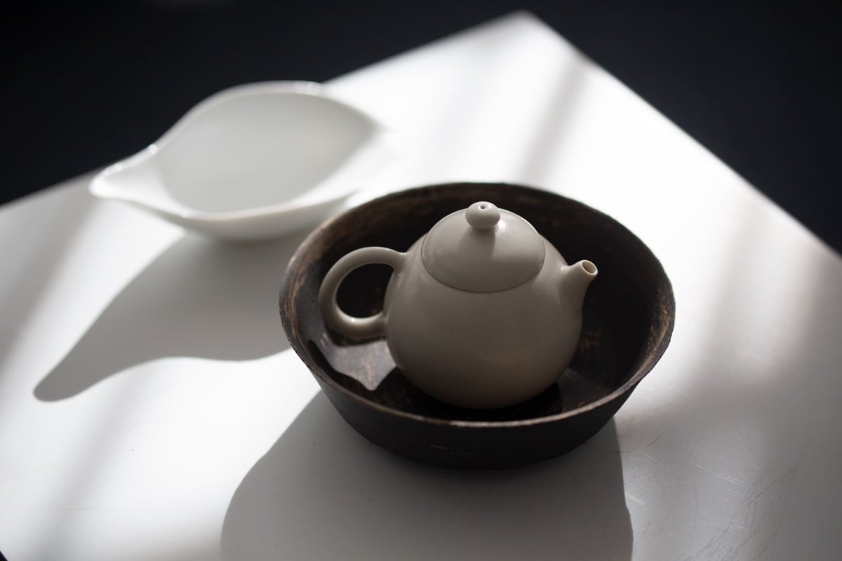 lucid-longdan-teapot-1