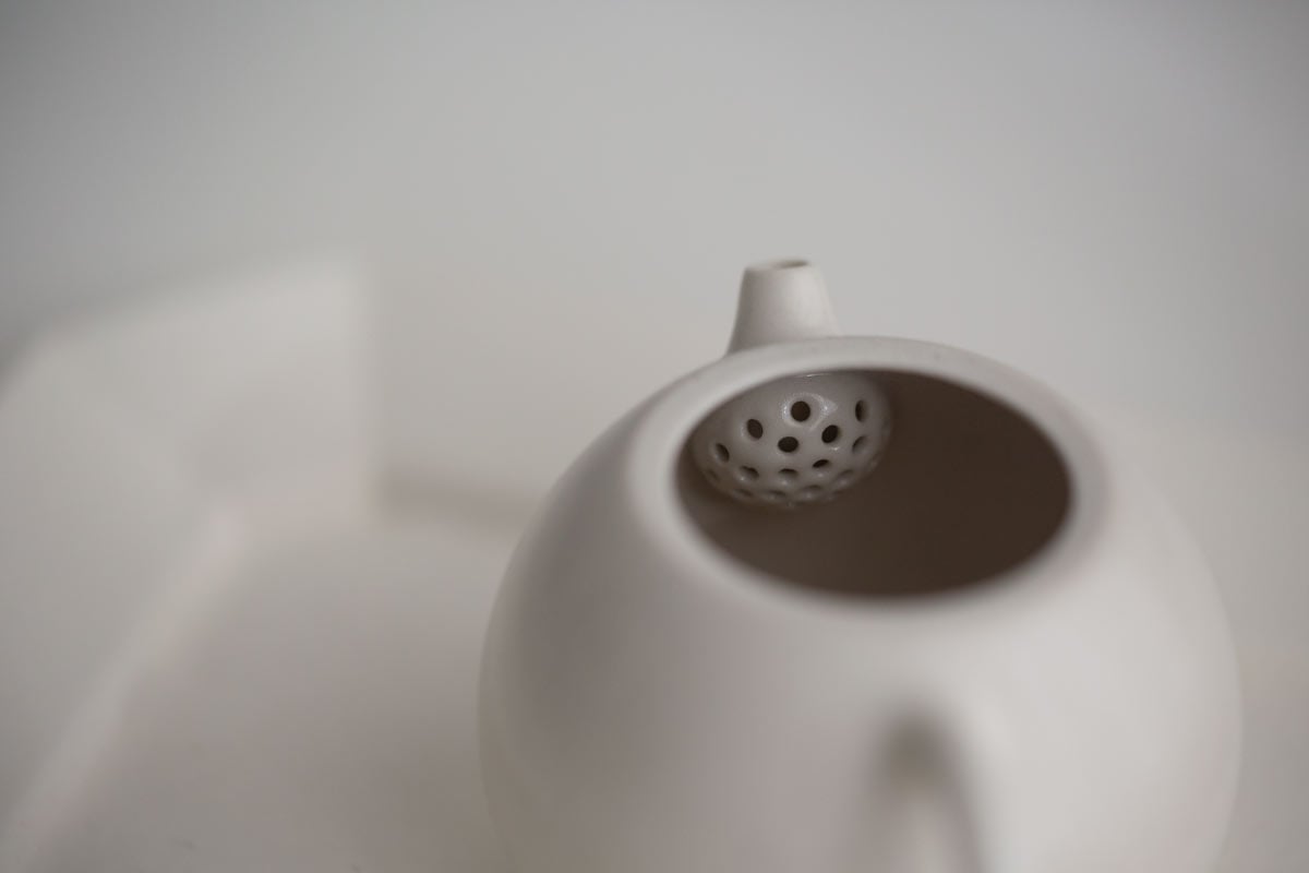 lucid-longdan-teapot-4