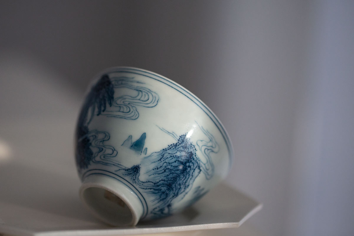 mythical-qinghua-teacup-chicken-heart-eagle-10