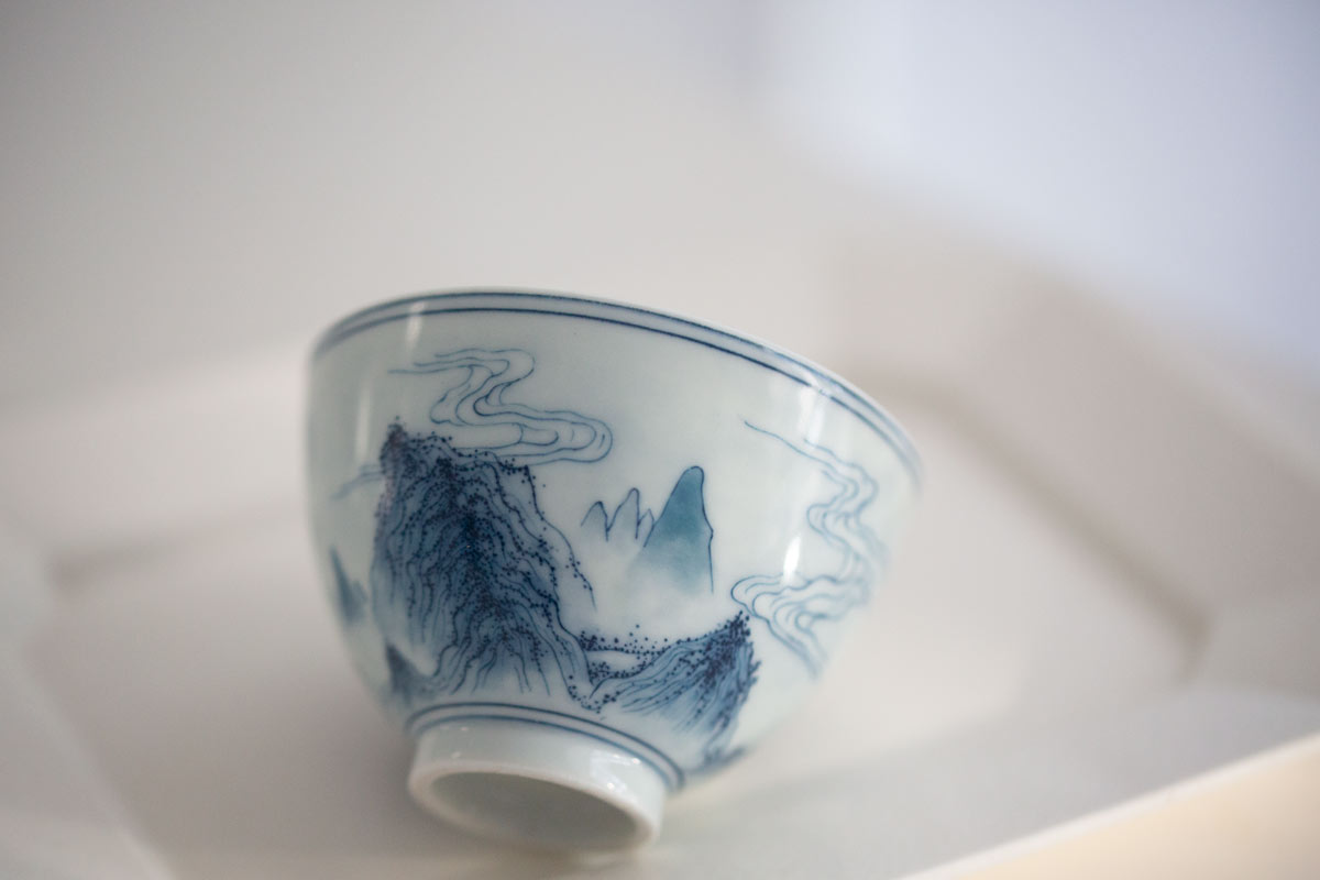 mythical qinghua teacup chicken heart eagle 2 | BITTERLEAF TEAS mythical qinghua teacup chicken heart eagle 2 | BITTERLEAF TEAS